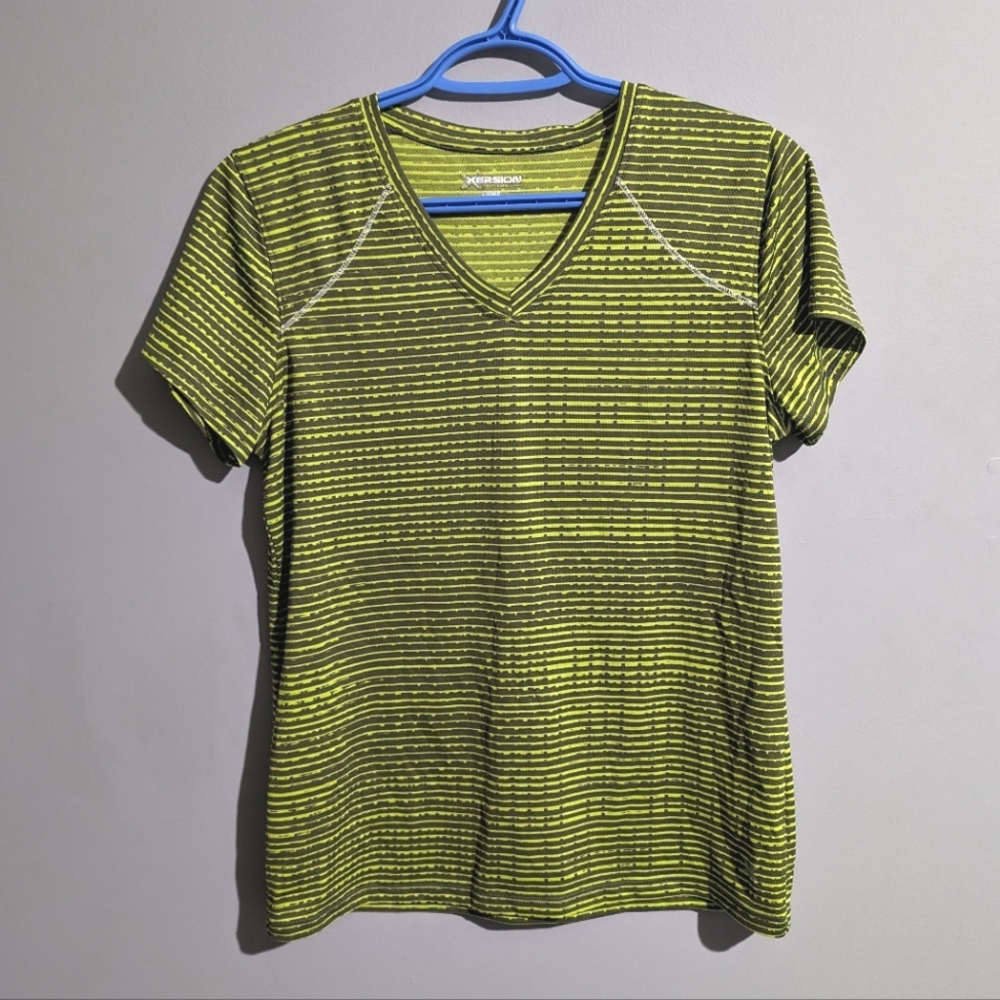 Xersion Performance Wear ladies top